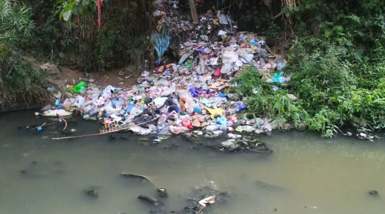 L&rsquo;acc&egrave;s &agrave; l&rsquo;eau potable, un d&eacute;fi majeur aux Philippines