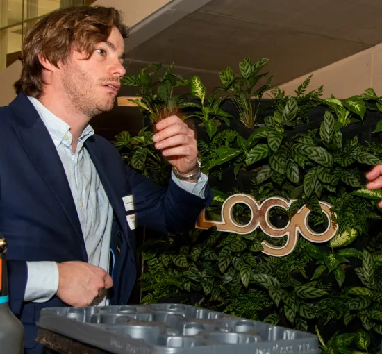 Summit2025_StartupFair_GreenAdd