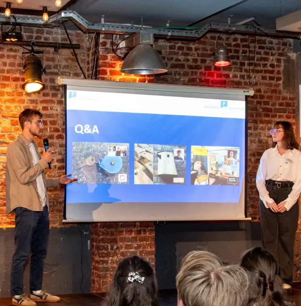 Pr&eacute;sentation des prototypes de jeunes &eacute;tudiants-entrepreneurs