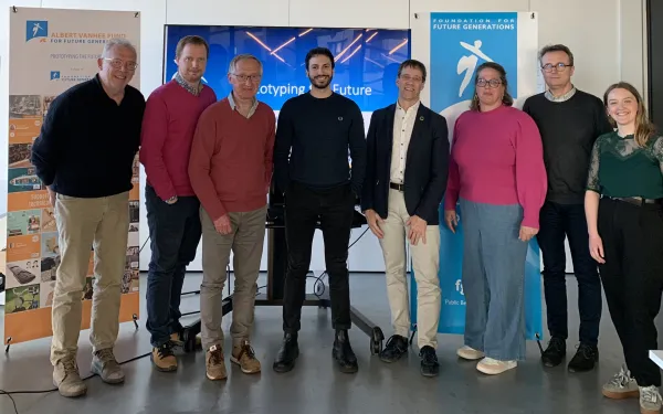 Prototyping Jury 2025.jpg