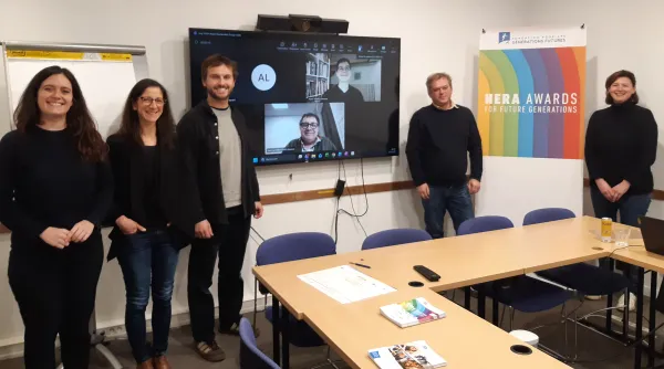2026_HERA_PHOTO_Reunion_Jury_Design.jpg