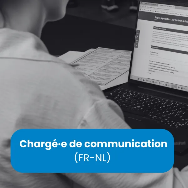  visuel offre emploi charg&eacute;.e de communication 2026 FR.png 