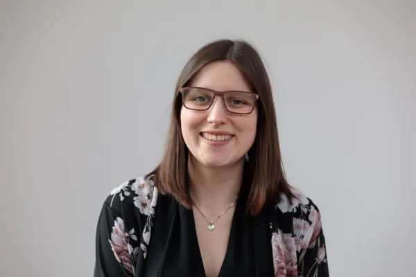 Portrait Annissa Raw